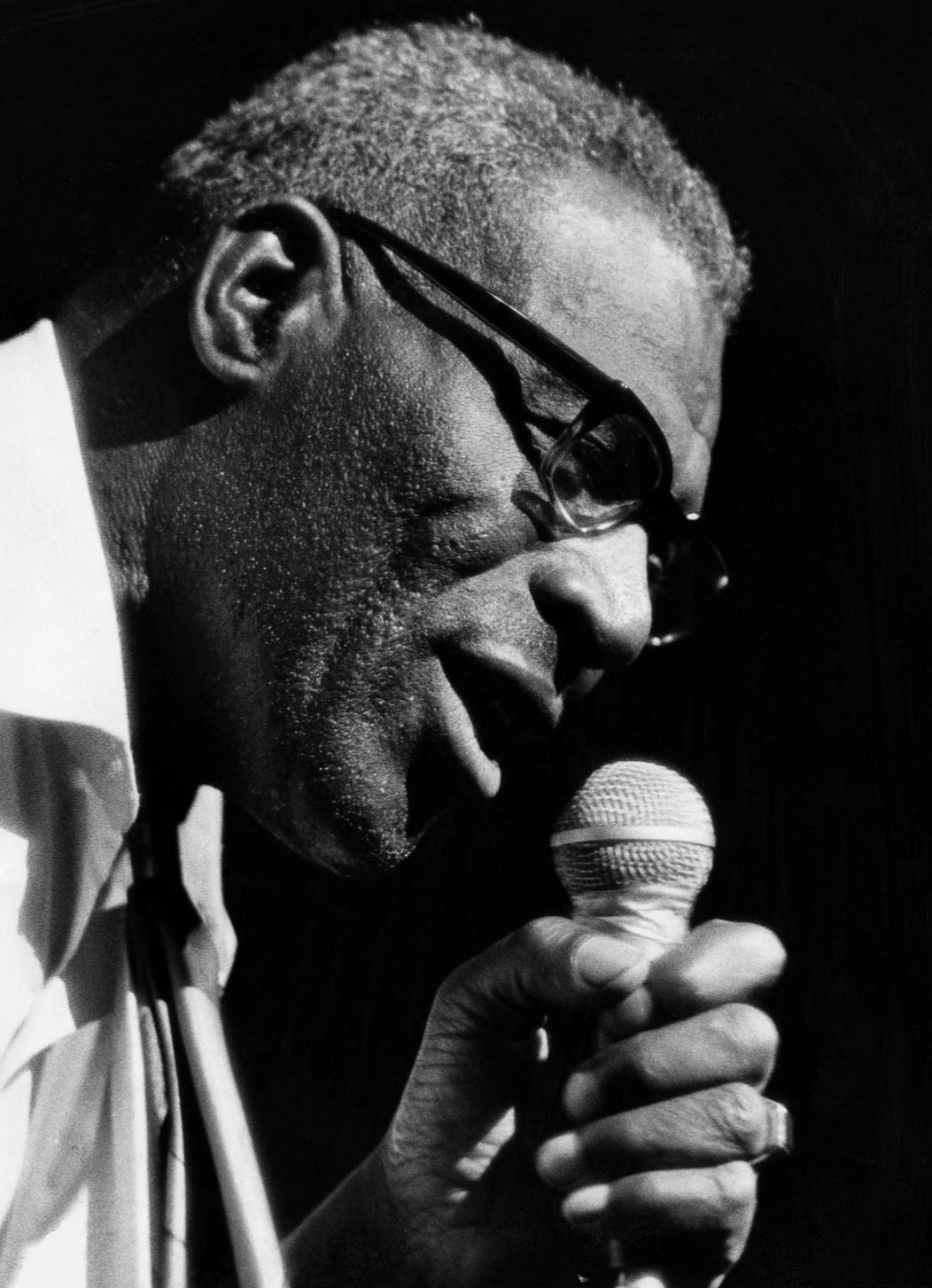 Howlin'_Wolf_1972.png